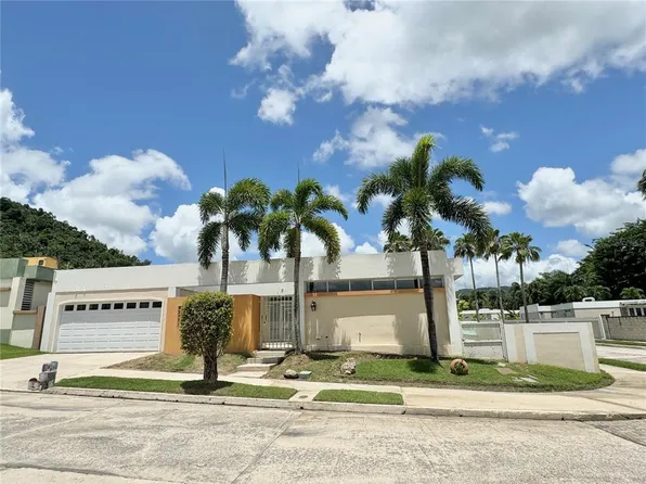 A 71 Coruna Ciudad Jardin Sur Calle, Caguas, PR 00727