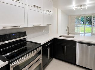 117 Royal Park Dr APT 1H, Oakland Park, FL 33309