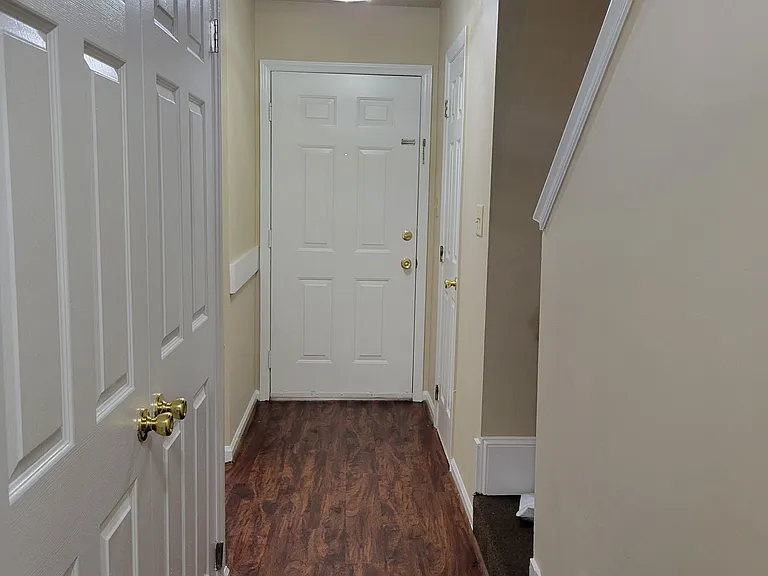 1634 Village Lake Dr — Photo 13