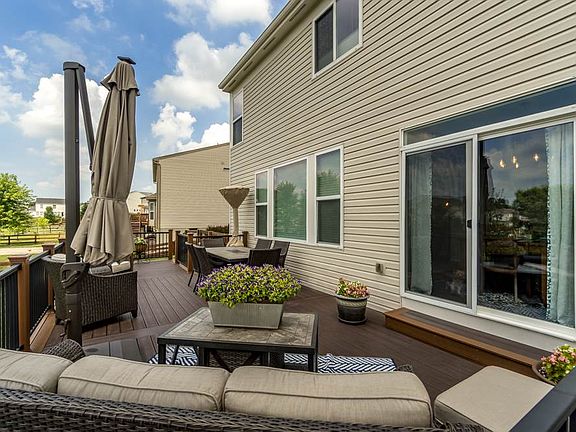 5th image of 1377 Meadow Breeze Ln