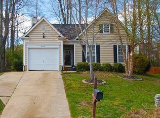 9206 Rotherham Ln, Charlotte, NC 28216