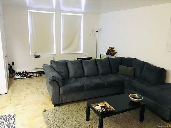 3rd image of 472 E 146th St #1