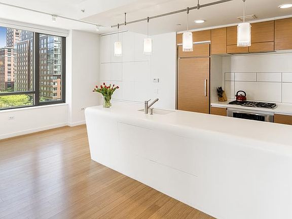 3rd image of 2 River Ter APT 7L