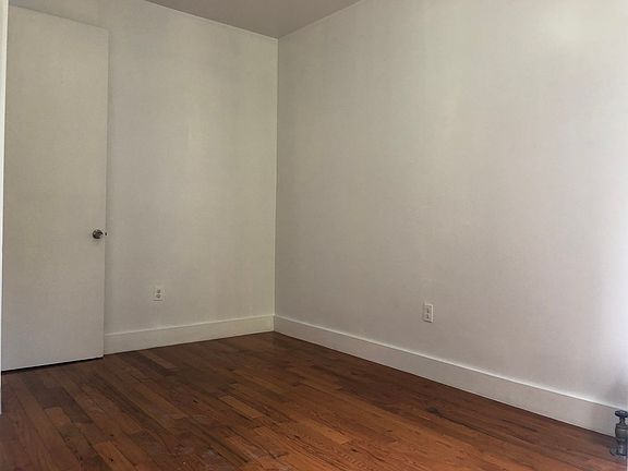 5th image of 660 E 166th St #B3