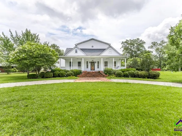 224 Oak Ave, Pinehurst, GA 31070