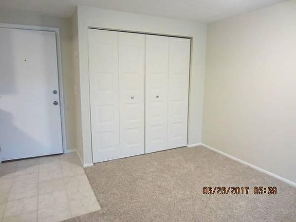 4th image of 1601 N Innsbruck Dr APT 141