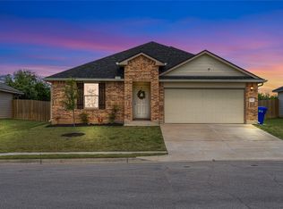 7001 Guadalupe Rd, China Spring, TX 76633