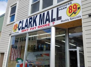 7055 N Clark St, Chicago, IL 60626