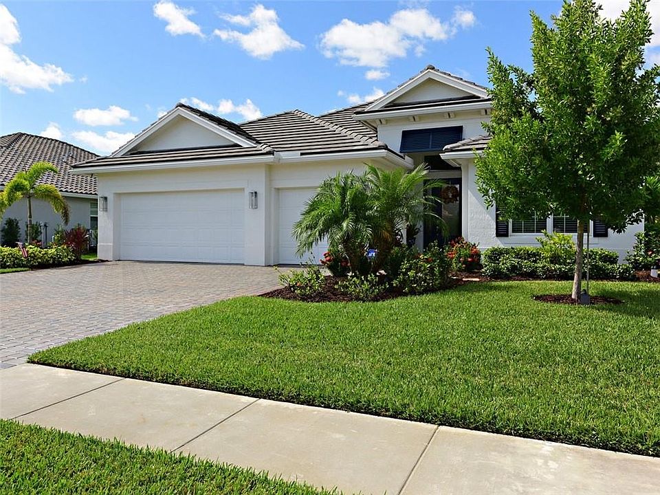 1st image of 1085 Camelot Way