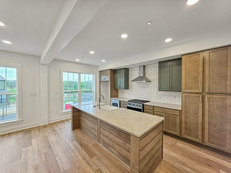 317 Palisade Way — Photo 10