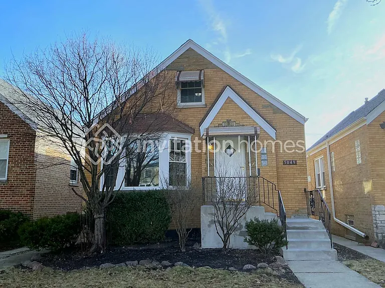 5049 N Newcastle Ave — Photo 1
