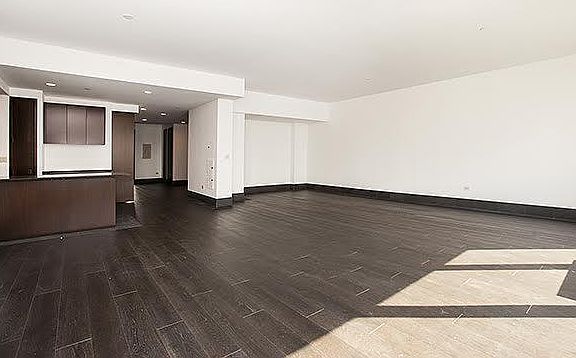 4th image of 40 Broad St Penthouse 3E