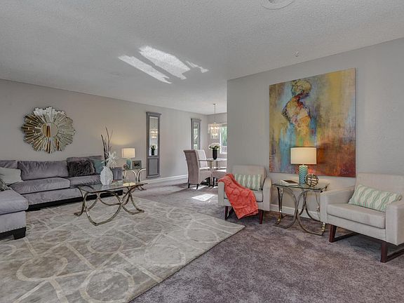 3rd image of 410 Royale Park Dr