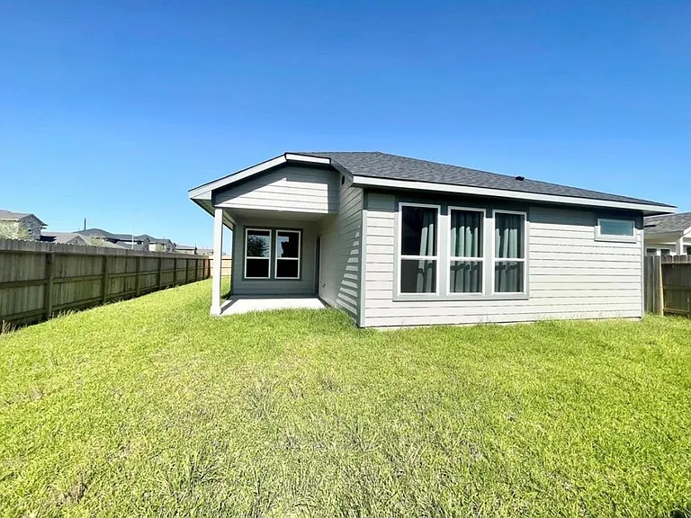 7802 Winter Hawk Cir — Photo 19