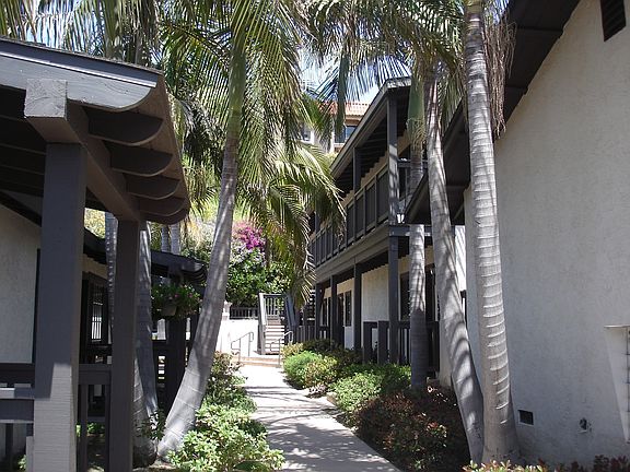 Small property, 10 units total