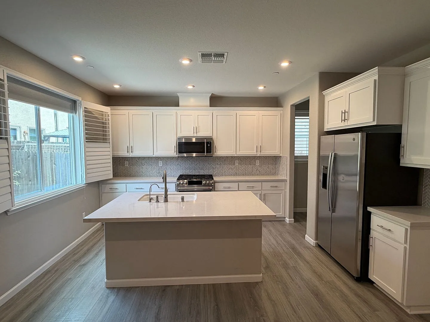Welcome to 700 Apricot! Located in the heart of Vacaville. — Photo 4
