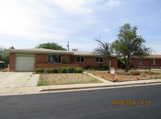 2213 Ridgecrest Dr, Farmington, NM 87401