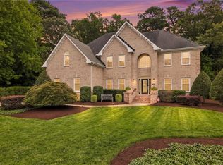 1576 Godfrey Ln, Virginia Beach, VA 23454