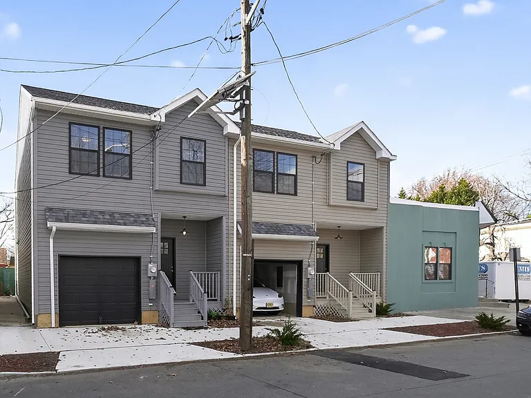 508 Richey Ave — Photo 2