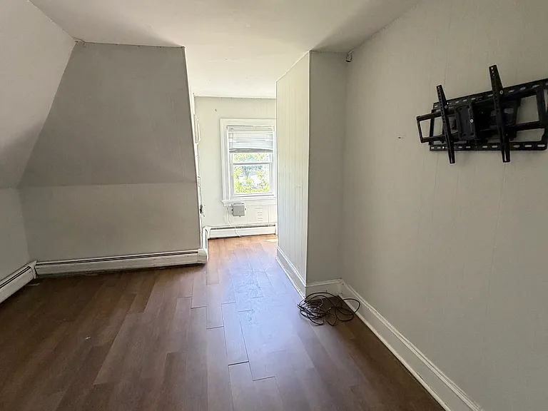 32 Medway St #5 — Photo 15