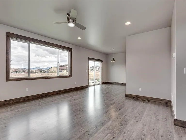 1792 Buckrake Ave — Photo 4