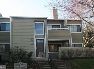 11033 Villaridge Ct, Reston, VA 20191