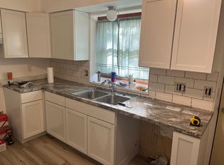 3906 E 38th St, Des Moines, IA 50317