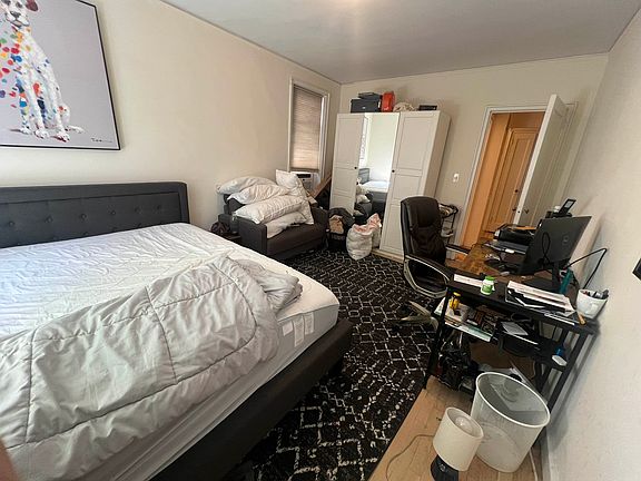 5th image of 208 E 28th St APT 3M