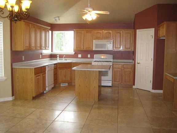 2nd image of 14368 S Fair Hope Cir