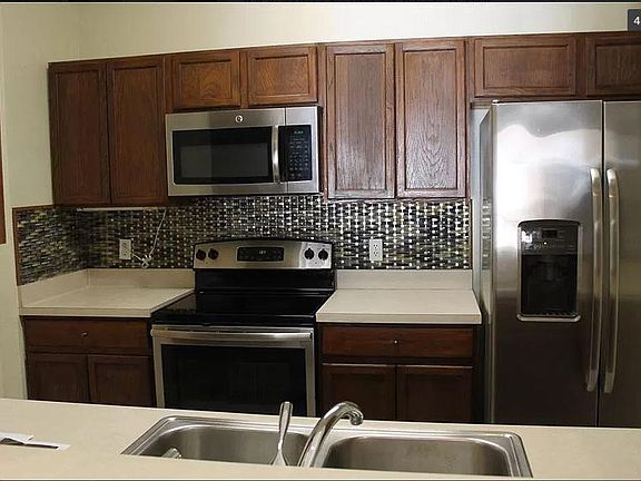 4th image of 7135 Yacht Basin Ave APT 232