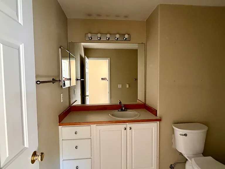 16252 Audubon St #203 — Photo 10