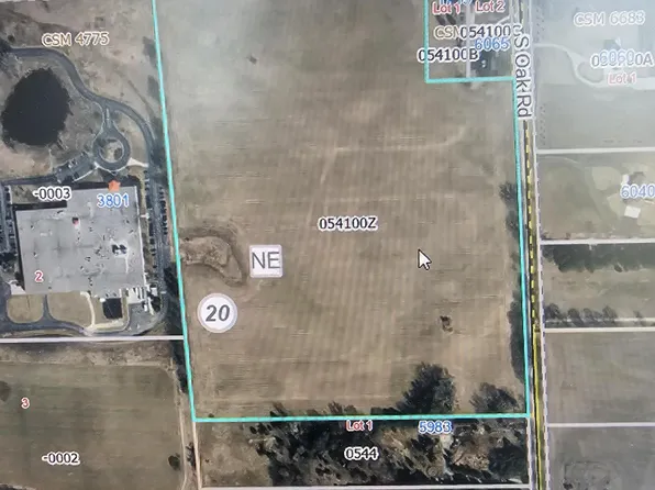 Lt1 DECORAH ROAD, West Bend, WI 53095