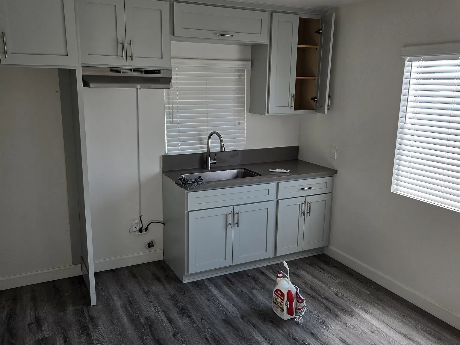 1 bed, 500 sqft, $1,850 — Photo 2