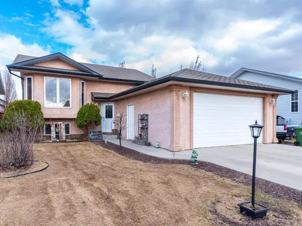 3311 E 44a Ave, Lloydminster, SK S9V 2E9