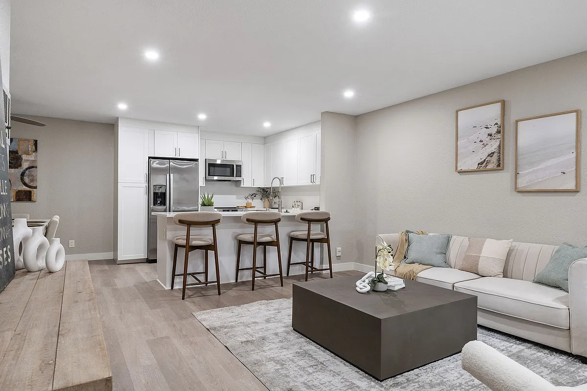 Building Photo - Tamarack Sands Apartment Homes