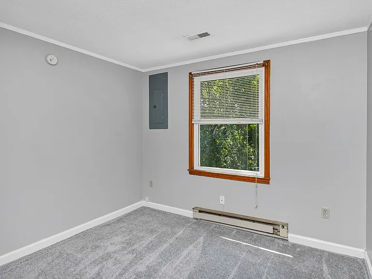 920 King St — Photo 19