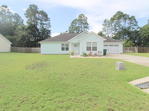 2nd image of 31 Pecan St