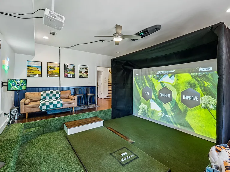 Custom Golf Simulator in the home!