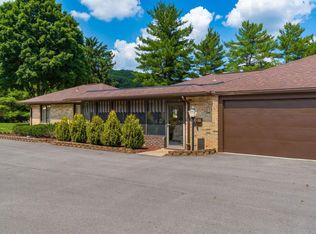 576 Swansea Rd APT D, Newark, OH 43055