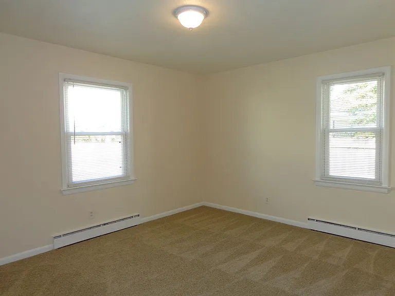 4626 Coronet Ave — Photo 7