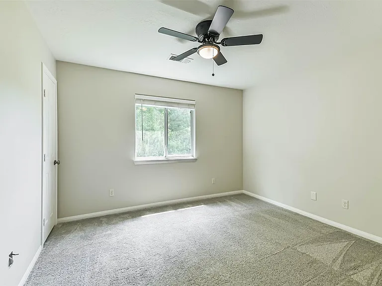1799 League Line Rd #1 — Photo 13
