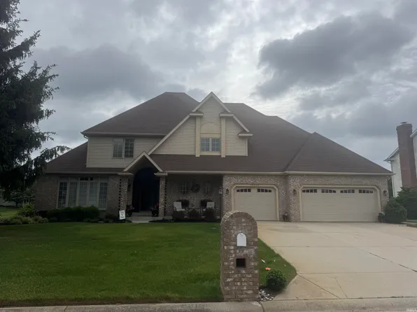 50604 Stonington Dr, Granger, IN 46530
