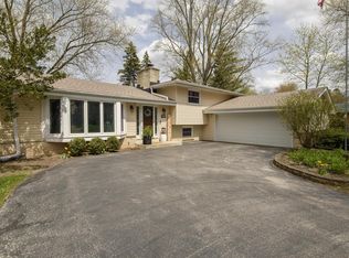 17900 Continental Dr, Brookfield, WI 53045