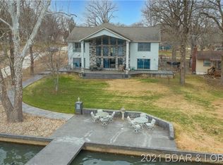 140 Red Bud Cir, Camdenton, MO 65020