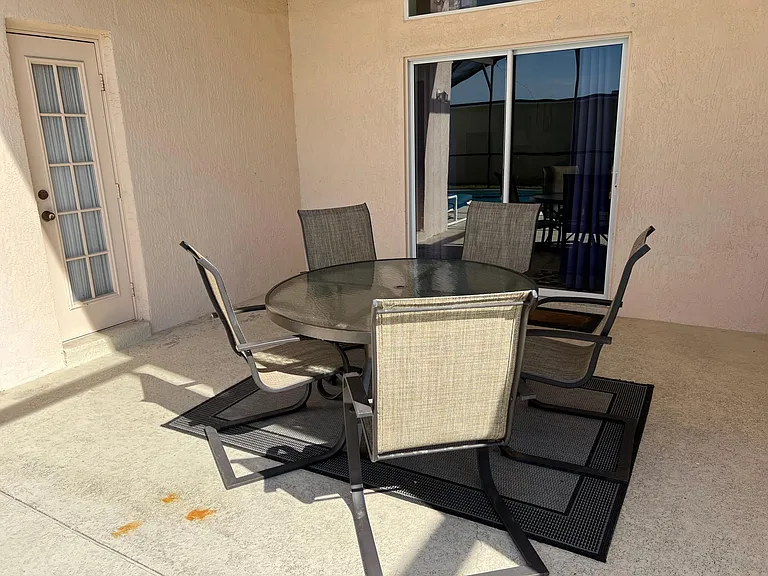 8081 Roaring Creek Ct — Photo 3