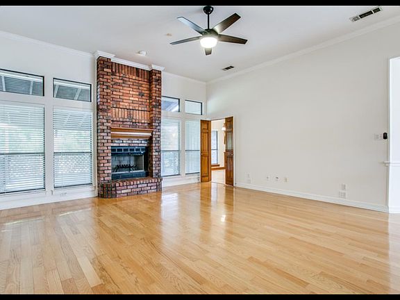 3rd image of 7921 Kendra Ln