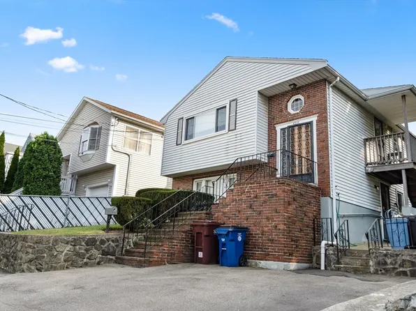 608 Mountain Ave, Revere, MA 02151