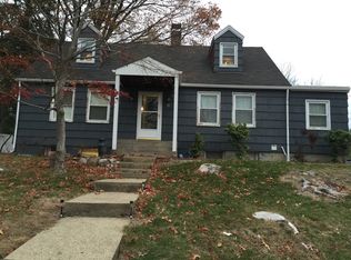 66 New County Rd, Airmont, NY 10952