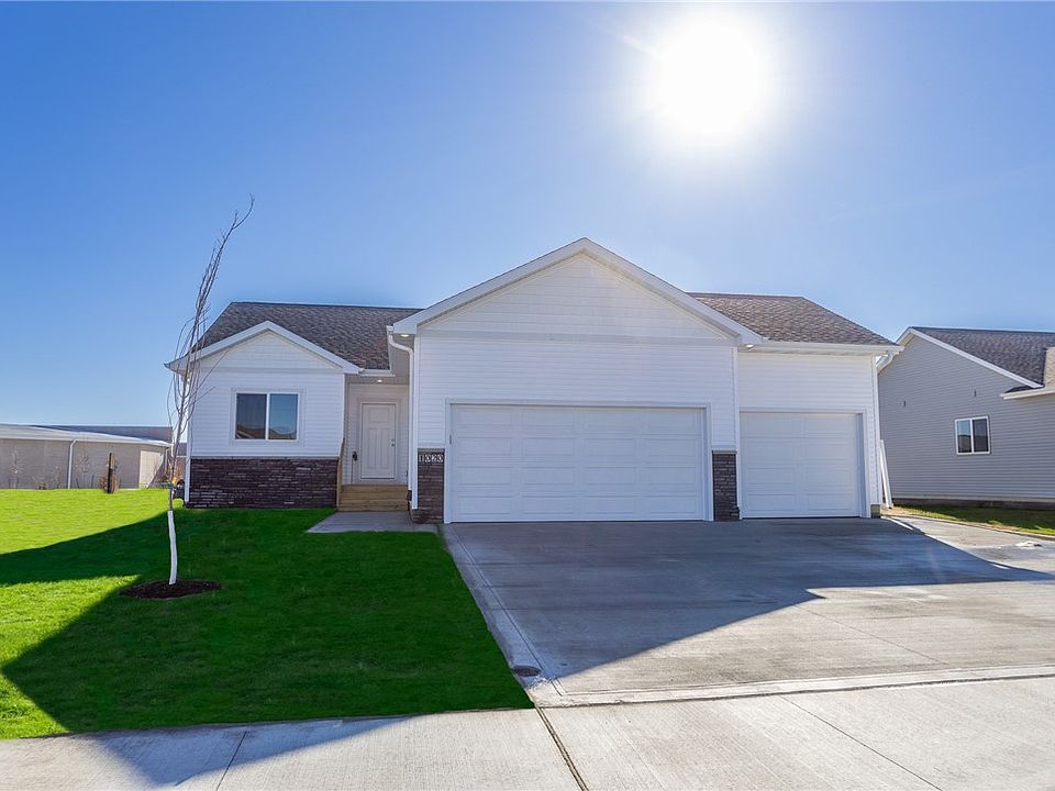 1020 Gray Ave, Waukee, IA 50263 Zillow