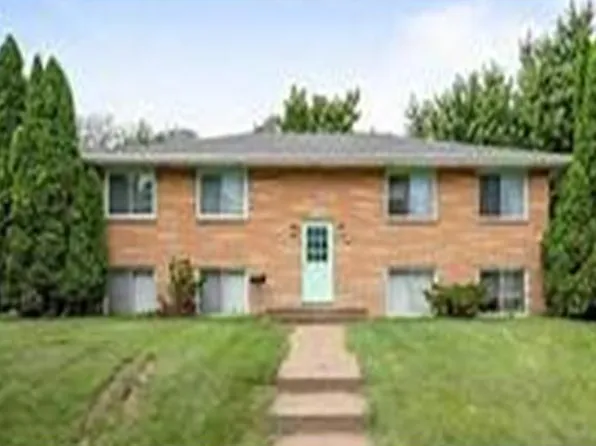 2749 Virginia Ave N, Minneapolis, MN 55427